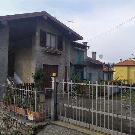 Appartamento Gianna Porto Valtravaglia Exteriér fotografie