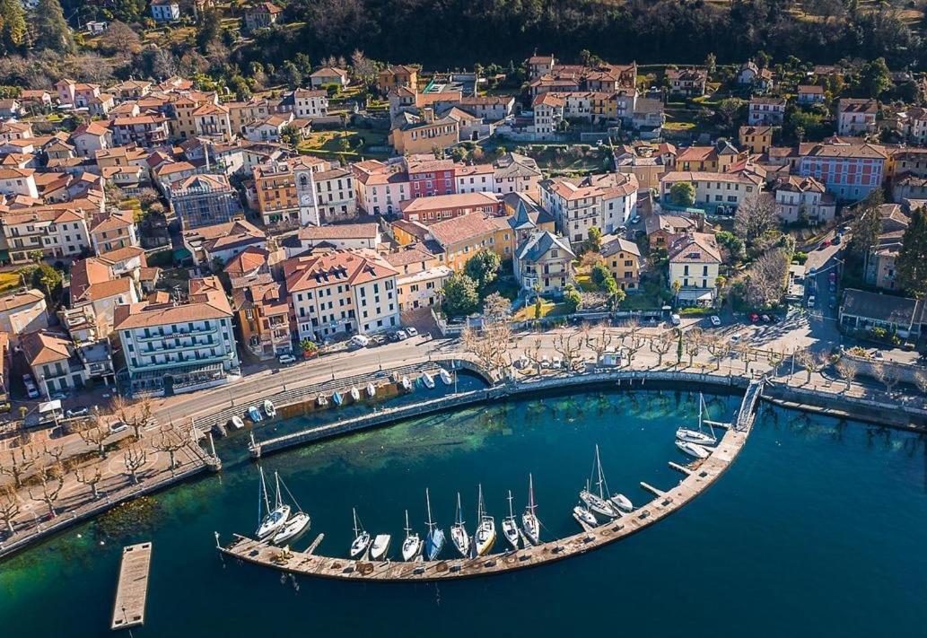 Appartamento Gianna Porto Valtravaglia Exteriér fotografie