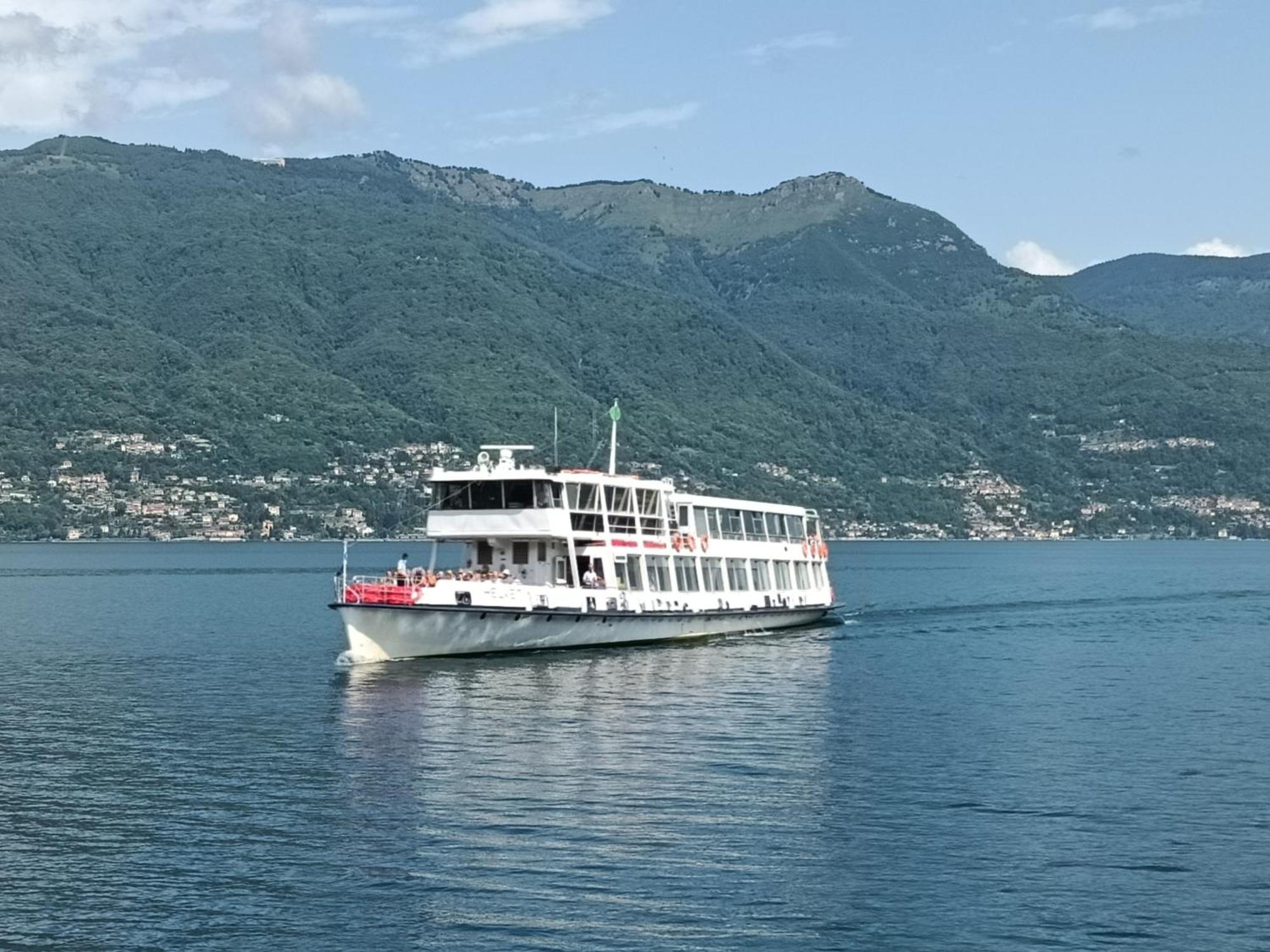 Appartamento Gianna Porto Valtravaglia Exteriér fotografie